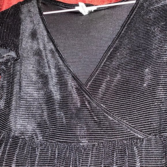 π Bundle Deal: 4 for $20! π Babydoll stretch velvet dress M - Picture 6 of 12